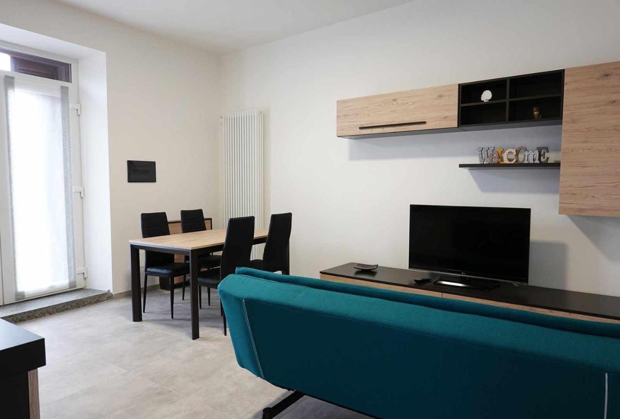 Casa Valeria Intero Appartamento Bosisio Parini Luaran gambar