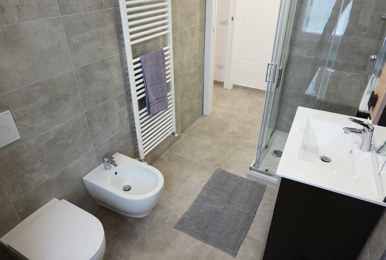 Casa Valeria Intero Appartamento Bosisio Parini Luaran gambar